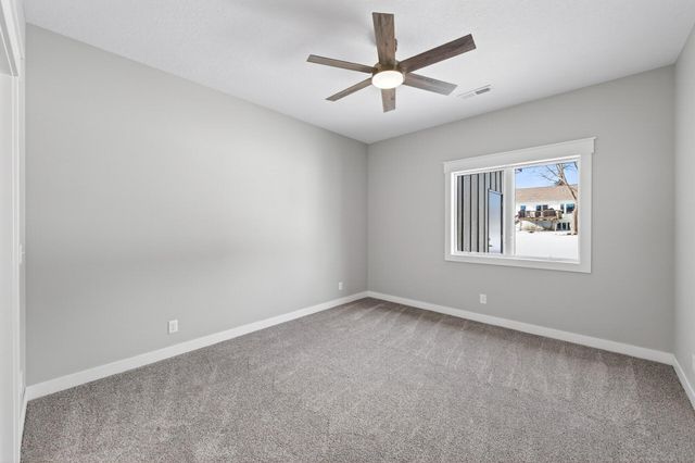 1043 Legend Lane, River Falls, WI 54022