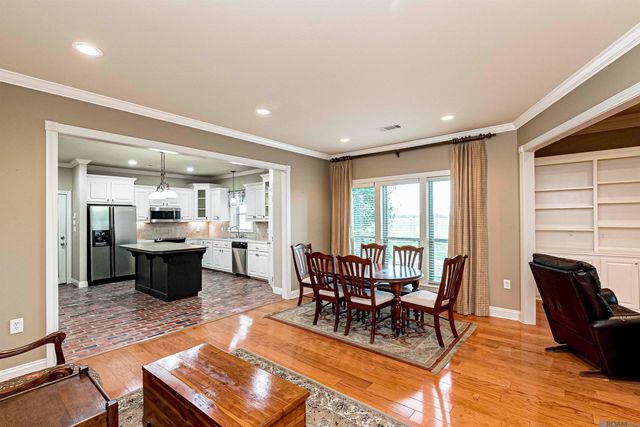 107 River Run Ct, New Roads, LA 70760