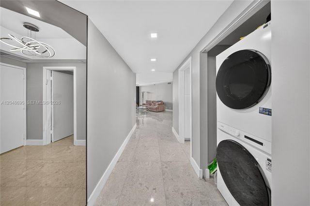 2800 Island Blvd 302, Aventura, FL 33160