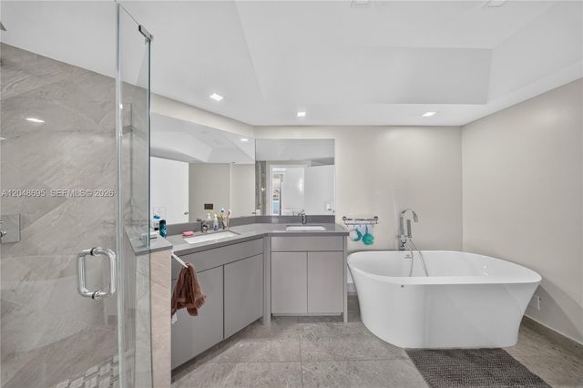 2800 Island Blvd 302, Aventura, FL 33160