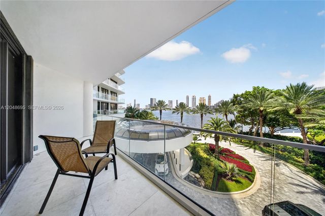 2800 Island Blvd 302, Aventura, FL 33160