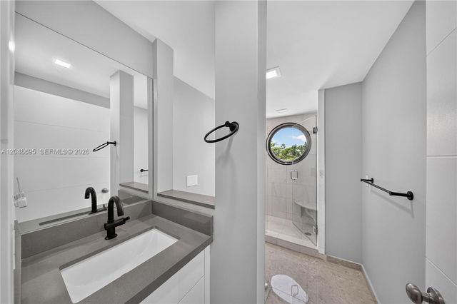 2800 Island Blvd 302, Aventura, FL 33160