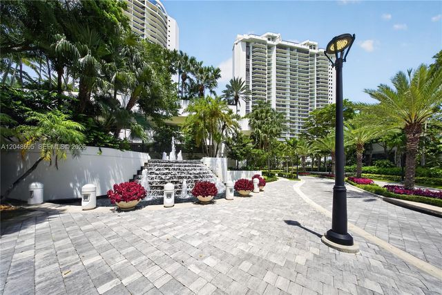 2800 Island Blvd 302, Aventura, FL 33160