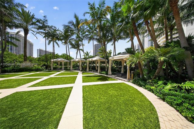 2800 Island Blvd 302, Aventura, FL 33160