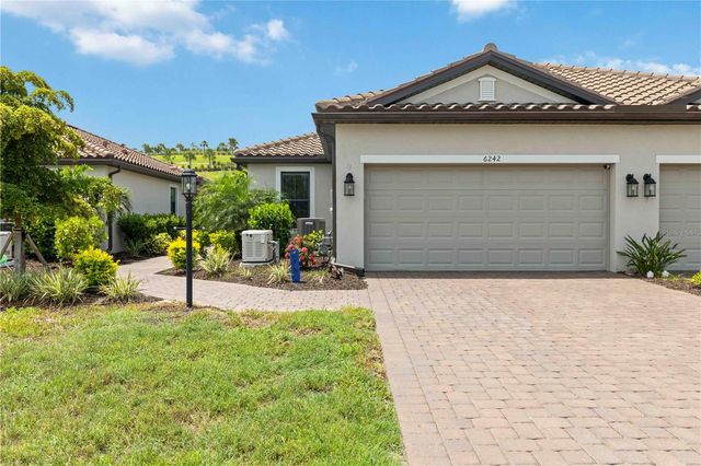 6242 GRANDVIEW HILL COURT, Bradenton, FL 34203