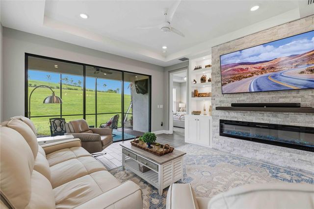 6242 GRANDVIEW HILL COURT, Bradenton, FL 34203