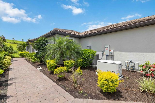 6242 GRANDVIEW HILL COURT, Bradenton, FL 34203