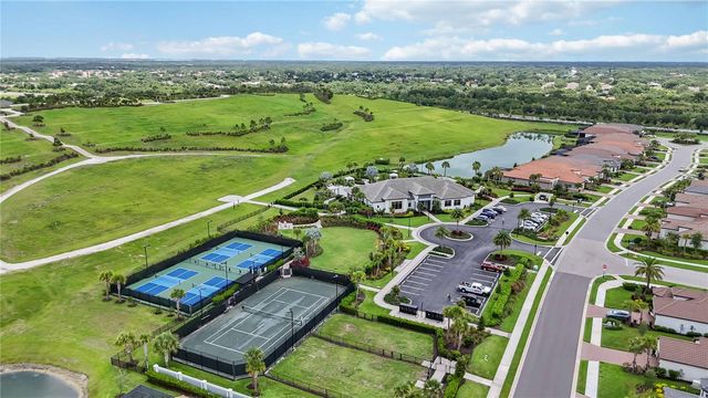 6242 GRANDVIEW HILL COURT, Bradenton, FL 34203