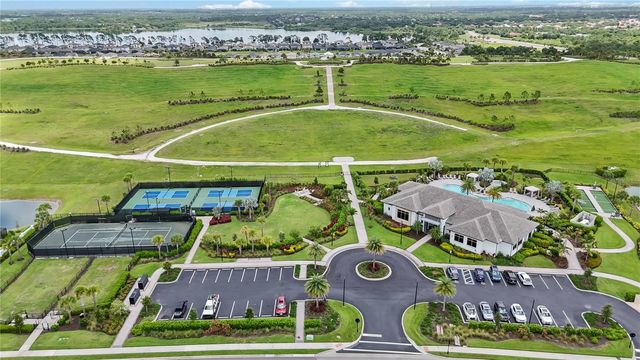 6242 GRANDVIEW HILL COURT, Bradenton, FL 34203