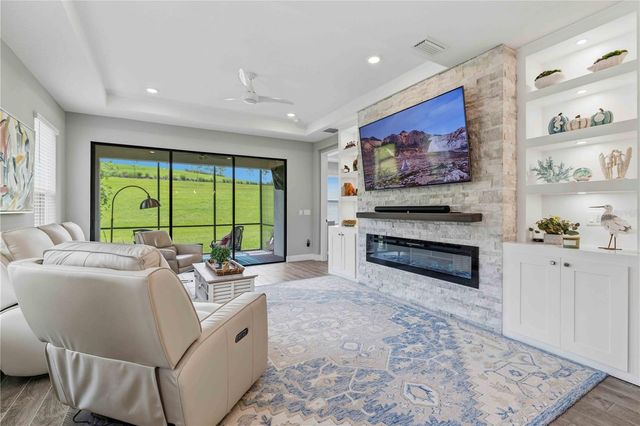 6242 GRANDVIEW HILL COURT, Bradenton, FL 34203