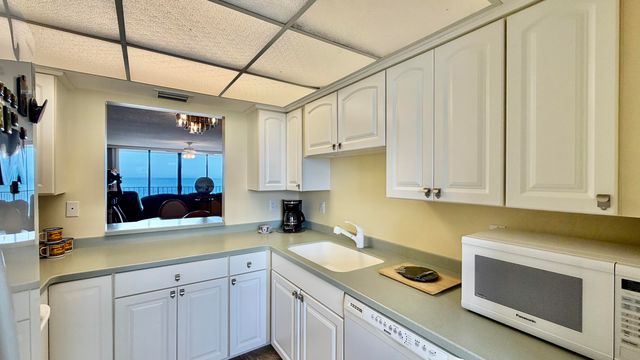 5055 N Highway A1a Ph-3, Hutchinson Island, FL 34949