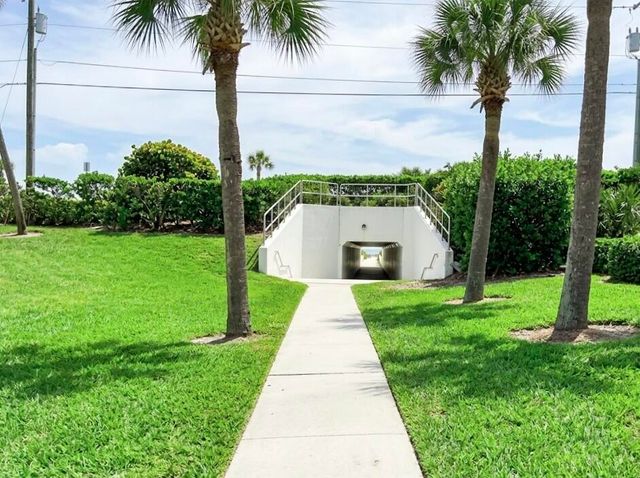 5055 N Highway A1a Ph-3, Hutchinson Island, FL 34949