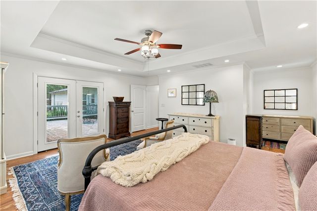 1245 E Columbus Boulevard, Fayetteville, AR 72701