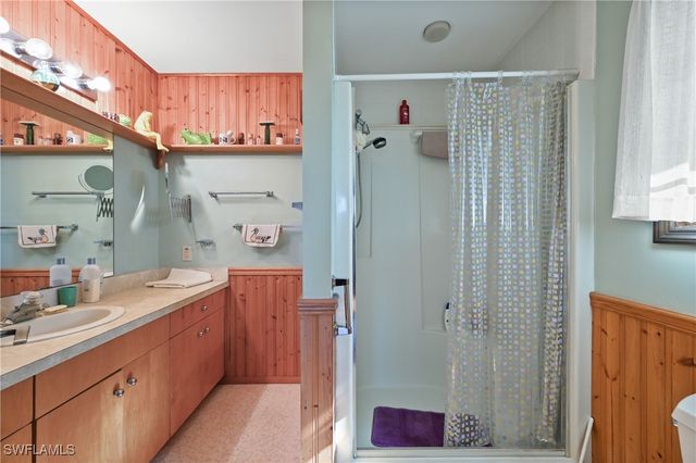 103 Tahiti CIR, Naples, FL 34113