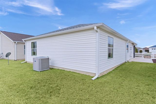 1808 HALLANDALE LANE, The Villages, FL 32162