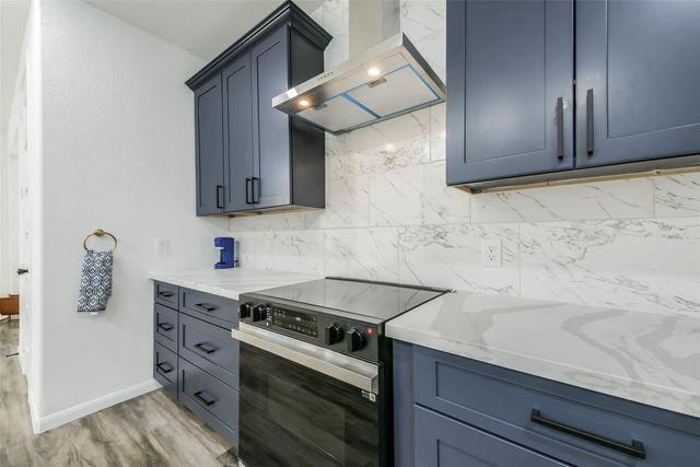 2111 Ontario Street, Baytown, TX 77520