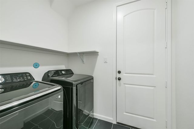 2111 Ontario Street, Baytown, TX 77520