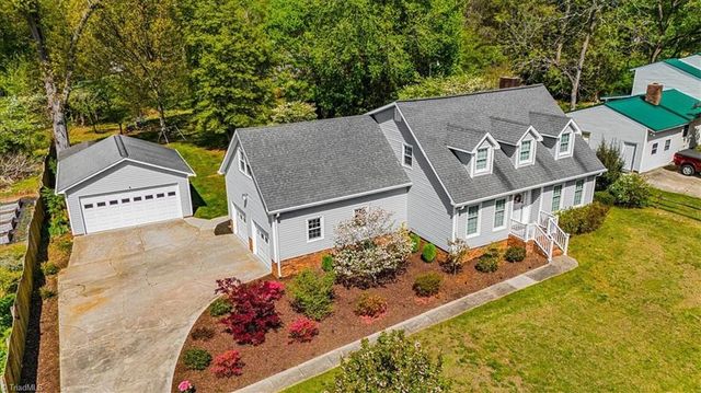 4617 Riverview Drive, Trinity, NC 27370