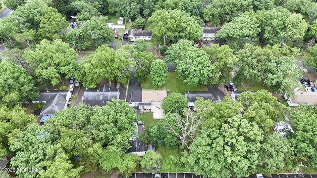 1410 Jeffrey Street, Lakewood, NJ 08701