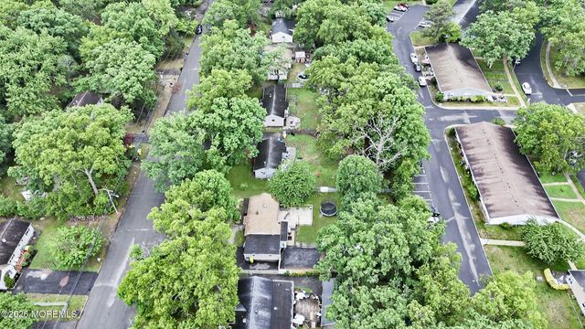 1410 Jeffrey Street, Lakewood, NJ 08701