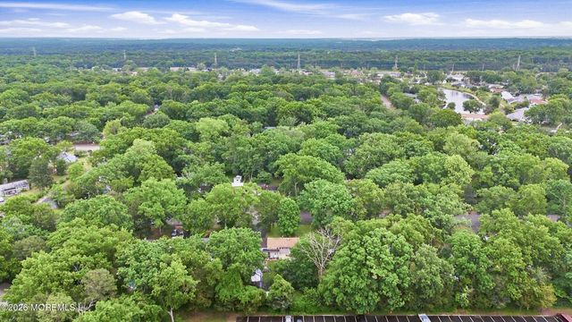 1410 Jeffrey Street, Lakewood, NJ 08701