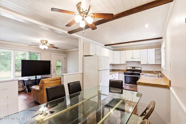1410 Jeffrey Street, Lakewood, NJ 08701
