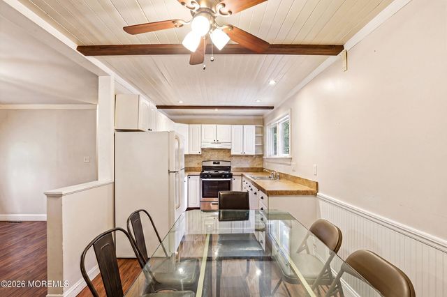 1410 Jeffrey Street, Lakewood, NJ 08701