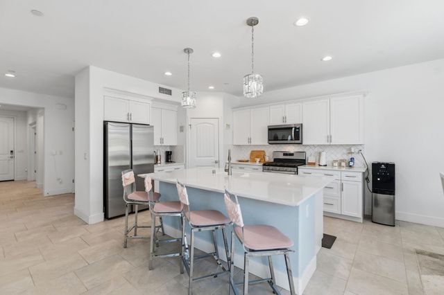 6326 W Richert Avenue, Fresno, CA 93723