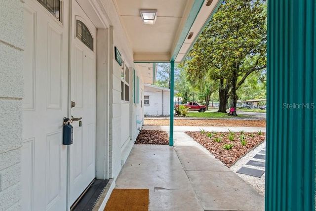 2911 NE 17TH TERRACE, Gainesville, FL 32609