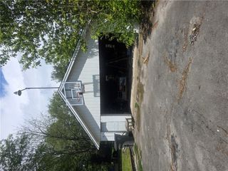 1966 Smithfield Street, Youngstown, OH 44509