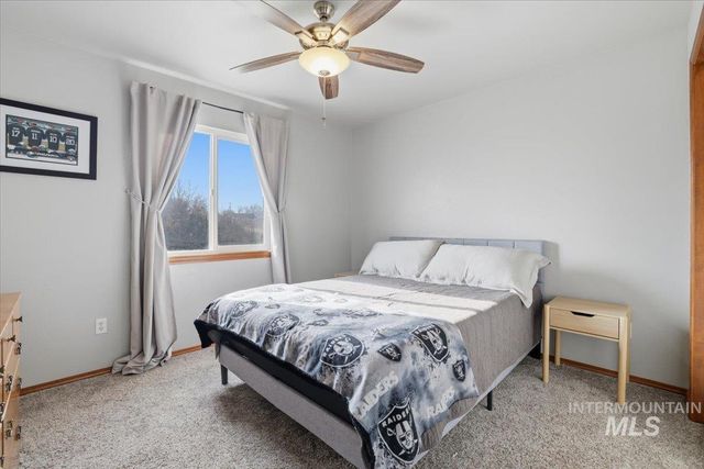 4110 Lincoln Rd, Caldwell, ID 83605