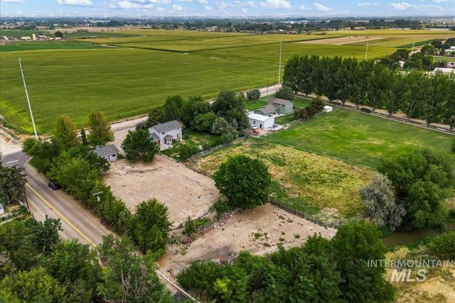 4110 Lincoln Rd, Caldwell, ID 83605