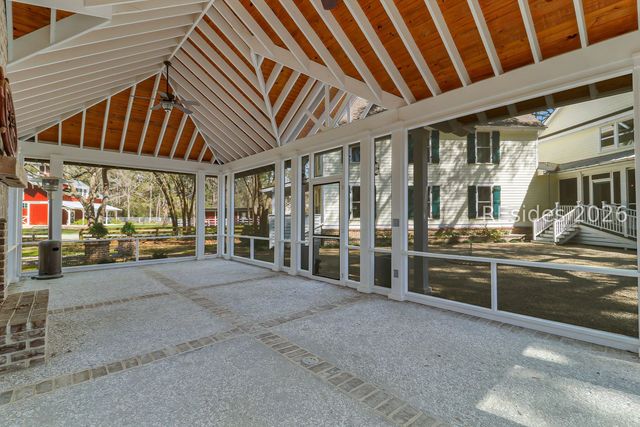 82 Rose Dhu Creek Plantation Dr, Bluffton, SC 29910