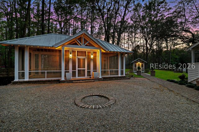 82 Rose Dhu Creek Plantation Dr, Bluffton, SC 29910