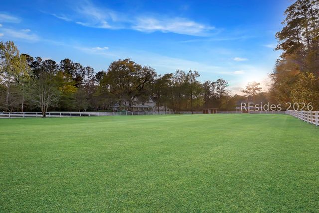 82 Rose Dhu Creek Plantation Dr, Bluffton, SC 29910