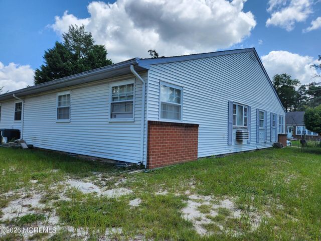 8-A Birchwood Drive, Whiting, NJ 08759