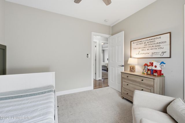 401 Wickfield Dr, Louisville, KY 40245