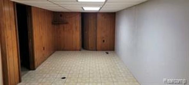 29359 Hemlock Drive, Farmington Hills, MI 48336