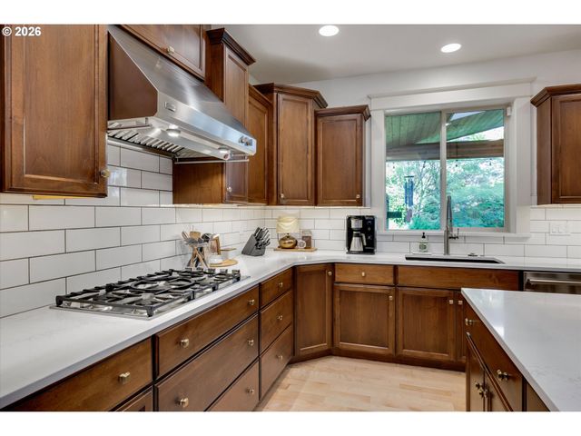 10766 Se TURNBERRY Loop, Happy Valley, OR 97086