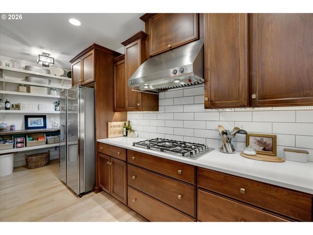 10766 Se TURNBERRY Loop, Happy Valley, OR 97086
