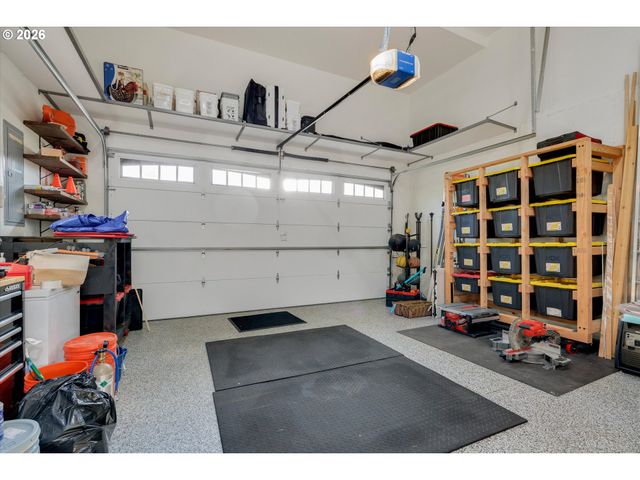 10766 Se TURNBERRY Loop, Happy Valley, OR 97086