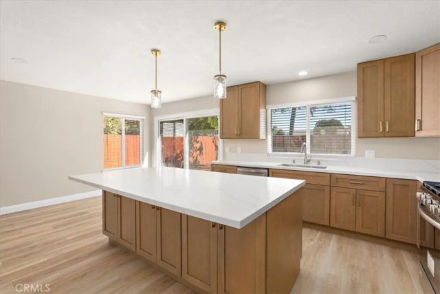 355 N Wisteria Avenue, Rialto, CA 92376