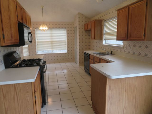 1104 Germany Drive, Cedar Hill, TX 75104