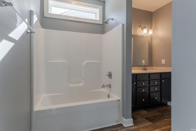 3139 Capstone Court, Newburgh, IN 47630