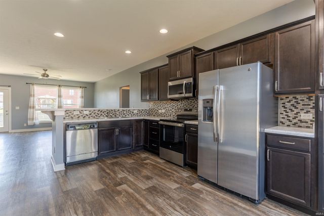 3139 Capstone Court, Newburgh, IN 47630