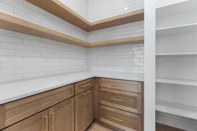 8168 Campbell Lane, Dublin, OH 43017