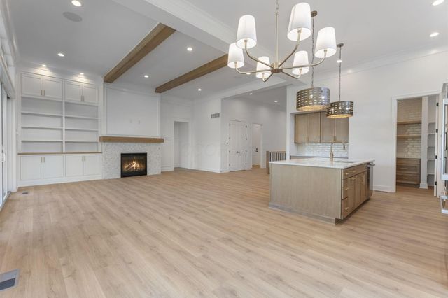 8168 Campbell Lane, Dublin, OH 43017