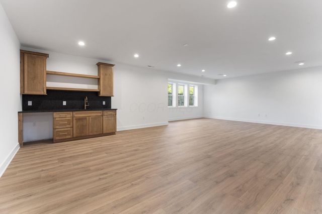 8168 Campbell Lane, Dublin, OH 43017