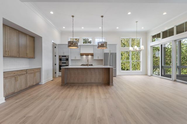 8168 Campbell Lane, Dublin, OH 43017