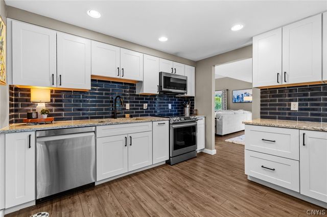 4424 Belleflower Circle, Onondaga, NY 13215